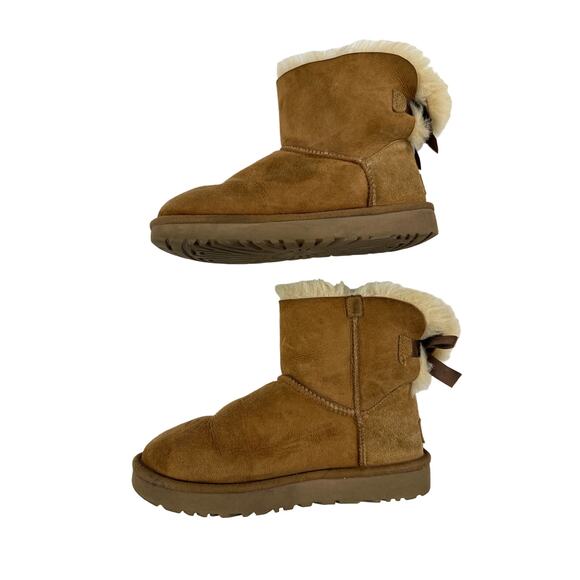 UGGS - Bailey Bow Suede Sheepskin Ankle Boots in Caramel Brown - Picture 5 of 8